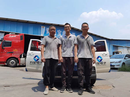 迎高溫、戰(zhàn)酷暑；揮汗如雨的安防工程施工現(xiàn)場