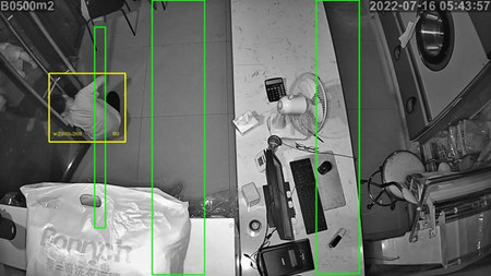 AI視頻聯(lián)網(wǎng)報警系統(tǒng)記錄下的一幕“縮骨功” AI視頻聯(lián)網(wǎng)報警系統(tǒng)記錄下的一幕“縮骨功”