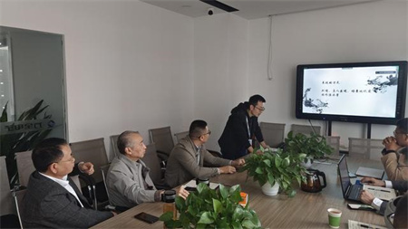 以AI視頻聯(lián)網(wǎng)報(bào)警服務(wù)為立足點(diǎn)，加大AI技術(shù)在各環(huán)境中的應(yīng)用